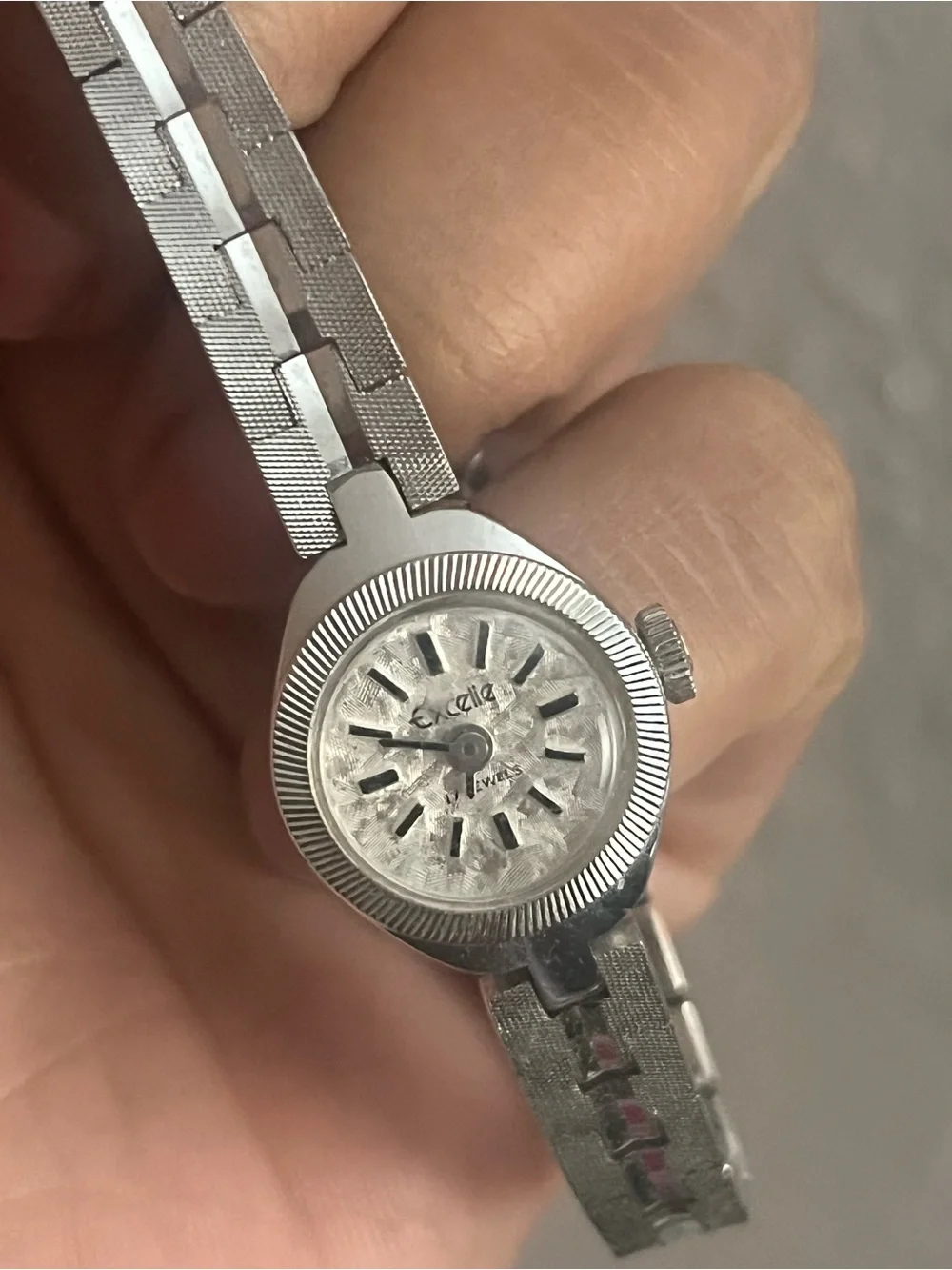 Vintage Silver Tone Ladies Bracelet Watch 1960s - 1970s